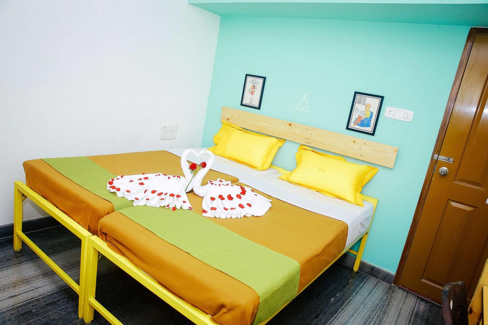 Hostel Happy Camper Kochi Exterior foto